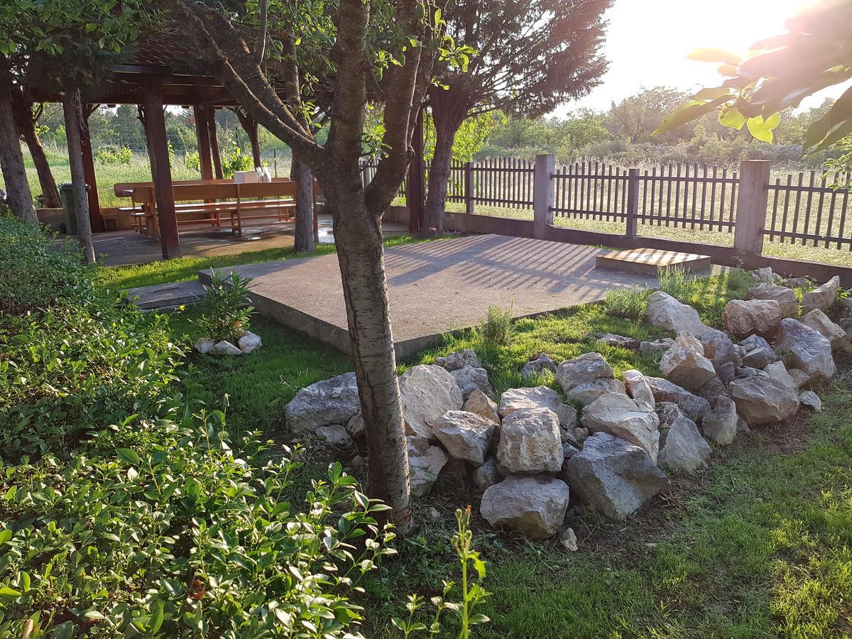 Guest House Kravica Ljubuški Exterior foto
